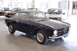 Bild 16/30 von Alfa Romeo Giulia GT 1300 Junior (1971)