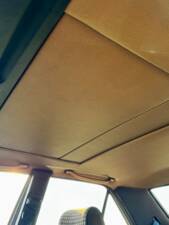 Image 11/12 of Mercedes-Benz 190 E 2.0 (1992)