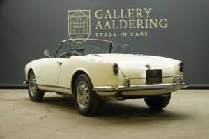 Bild 41/50 von Alfa Romeo Giulietta Spider (1957)