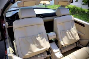 Bild 50/79 von Mercedes-Benz E 220 (1996)