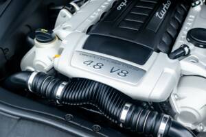 Image 23/25 of Porsche Cayenne Turbo (2008)