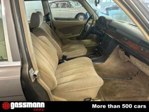 Image 9/15 of Mercedes-Benz 450 SEL 6,9 (1979)