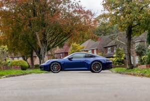 Bild 12/50 von Porsche 911 Carrera 4S (2019)