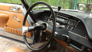 Afbeelding 11/35 van Citroën DS 21 Pallas (1969)