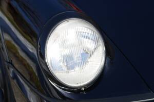 Image 6/15 de Porsche 911 Speedster (1993)