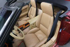 Afbeelding 35/45 van Chevrolet Corvette Convertible (1988)