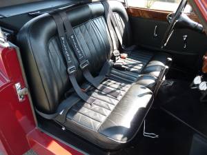 Immagine 9/18 di Jaguar XK 120 FHC (1952)