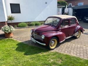 Afbeelding 17/18 van Renault 4 CV Décapotable (1951)