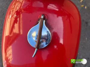 Image 4/4 de Moto Guzzi DUMMY (1978)