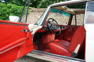 Image 44/50 of Mercedes-Benz 280 SE 3,5 (1970)