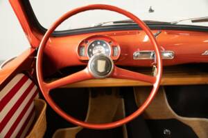 Bild 26/43 von FIAT 600 &quot;Maggiolina&quot; Francis Lombardi (1957)
