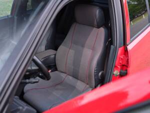 Imagen 38/50 de Alfa Romeo 155 2.5 TD (1998)