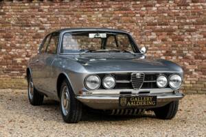 Afbeelding 32/50 van Alfa Romeo 1750 GT Veloce (1969)