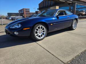 Immagine 11/24 di Jaguar XKR (2002)