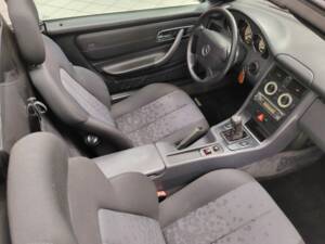 Bild 32/46 von Mercedes-Benz SLK 200 (2000)