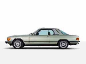Image 2/66 of Mercedes-Benz 450 SLC (1977)