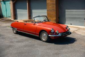 Image 1/56 of Citroën DS 21 Chapron (1967)