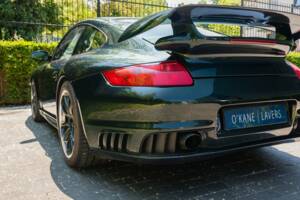 Bild 17/37 von Porsche 911 GT2 (2008)