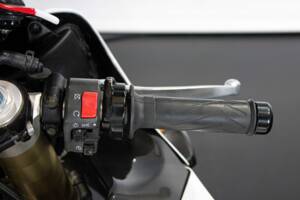 Bild 50/50 von Yamaha YZF 1000 R1 (1998)