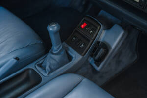 Bild 32/50 von Porsche 911 Carrera 4S (1996)