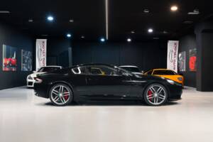 Image 5/38 of Aston Martin Virage (2012)