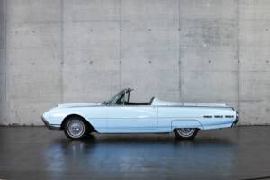 Immagine 14/50 di Ford Thunderbird (1962)