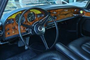 Image 3/50 of Rolls-Royce Silver Cloud III "Chinese Eyes" (1965)
