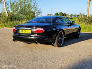Bild 7/35 von Jaguar XKR (1998)