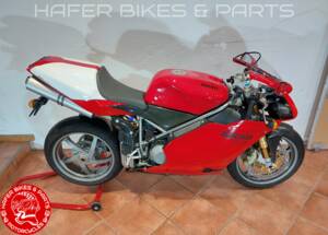 Immagine 4/40 di Ducati DUMMY (2002)