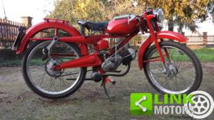 Image 4/10 de Moto Guzzi DUMMY (1952)