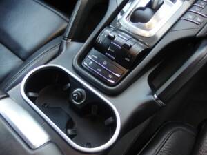 Imagen 60/97 de Porsche Cayenne Turbo (2011)