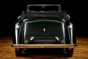 Image 5/15 of Lagonda V12 DHC (1938)