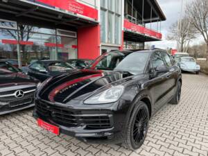 Bild 2/26 von Porsche Cayenne (2019)