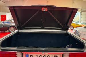 Image 32/34 of Mercedes-Benz 420 SL (1987)