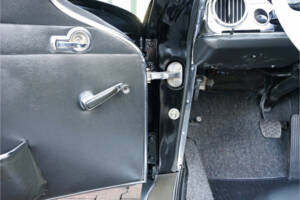 Image 38/50 of Mercedes-Benz 230 SL (1966)