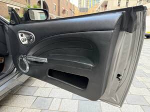 Image 44/49 of Aston Martin V12 Vanquish S (2005)