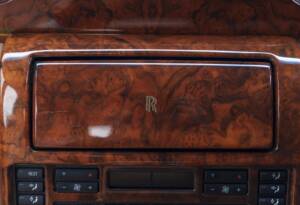 Image 17/27 of Rolls-Royce Silver Seraph (2000)