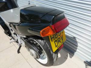 Image 43/44 de Honda VFR 750F (1991)