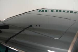 Image 8/32 of Mercedes-Benz 500 E (1992)