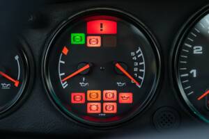 Immagine 49/50 di Porsche 911 Carrera 4S (1996)