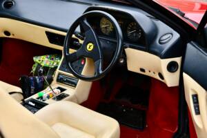 Afbeelding 10/14 van Ferrari Mondial T (1990)