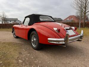 Image 15/77 de Jaguar XK 150 3.4 S OTS (1958)