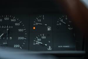 Image 49/50 of Alfa Romeo 75 2.0 Twin Spark (1989)