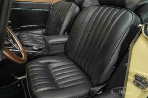 Bild 6/6 von Jaguar E-Type (1969)