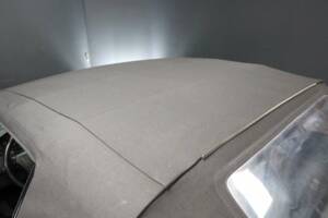 Bild 35/50 von Mercedes-Benz 500 SL (1991)