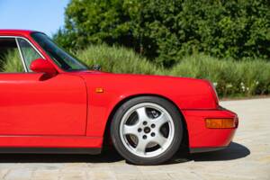 Image 25/50 de Porsche 911 Carrera RS (1991)