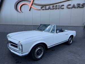 Bild 4/50 von Mercedes-Benz 280 SL (1969)