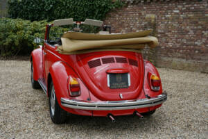 Immagine 9/50 di Volkswagen Super Beetle (1971)