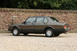 Afbeelding 26/50 van Alfa Romeo Alfetta 2.0 (1984)