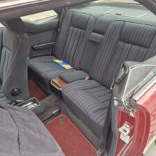Immagine 18/162 di Mercedes-Benz 230 CE (1989)